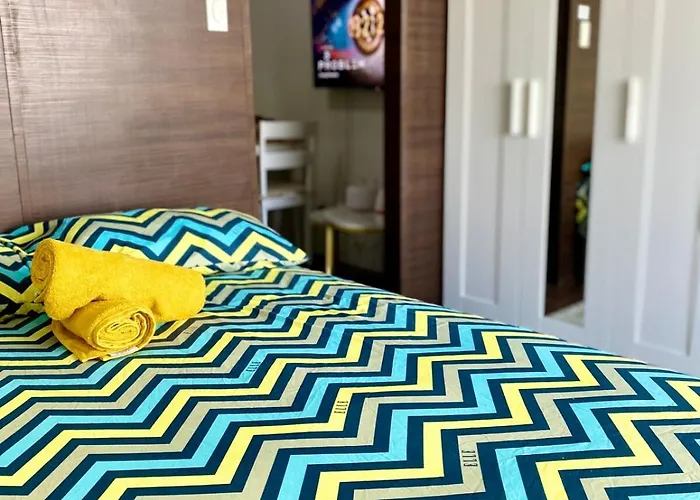 Sunrise Haven In Makati Air Residences Apartment