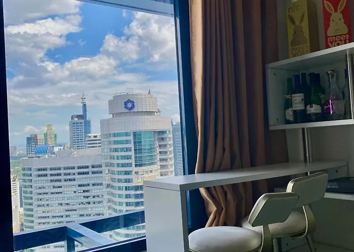 Apartment Sunrise Haven In Makati Air Residences