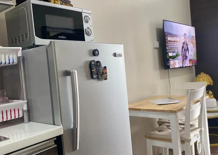Apartment Sunrise Haven In Makati Air Residences Manila